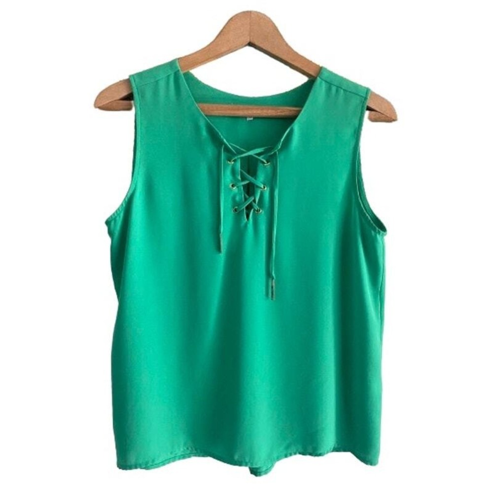 Violet + Claire Green Lace Up Sleeveless Blouse Tank Top Gold Hardware Small‎